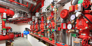 Les extincteurs automatiques à eau ou sprinkler permettent de détecter puis d'éteindre ou de contenir un incendie. Les sprinklers sont un moyen de lutte contre les incendie.